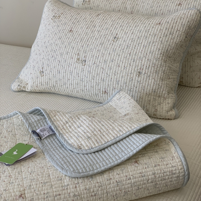 91家纺网 家纺一手货源 找家纺 汇庭 2025新款亲肤舒适全棉纯棉床盖三件套 妙妙小兔