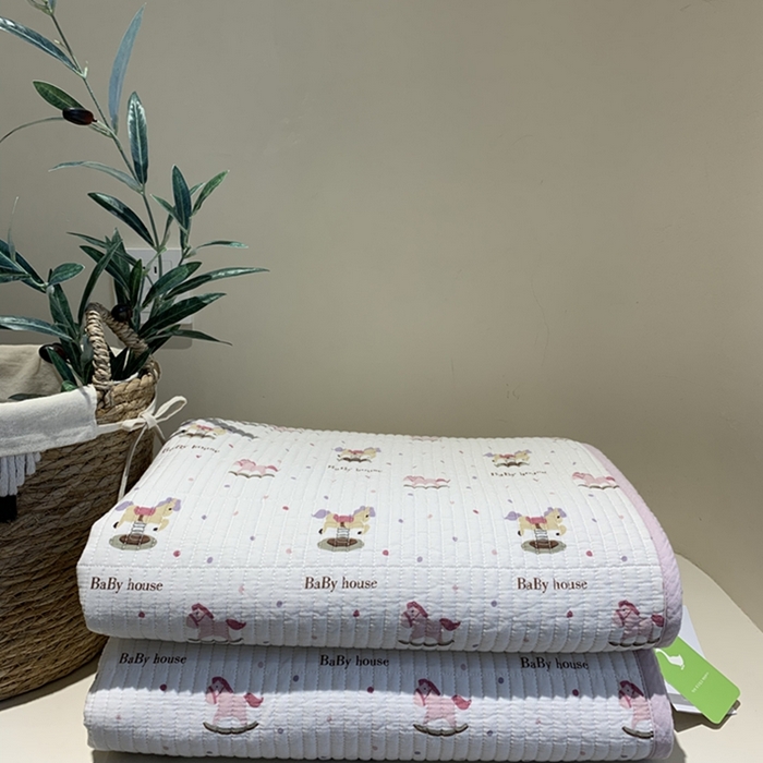 91家纺网 家纺一手货源 找家纺 汇庭 2025新款亲肤舒适全棉纯棉床盖三件套 奇奇小马