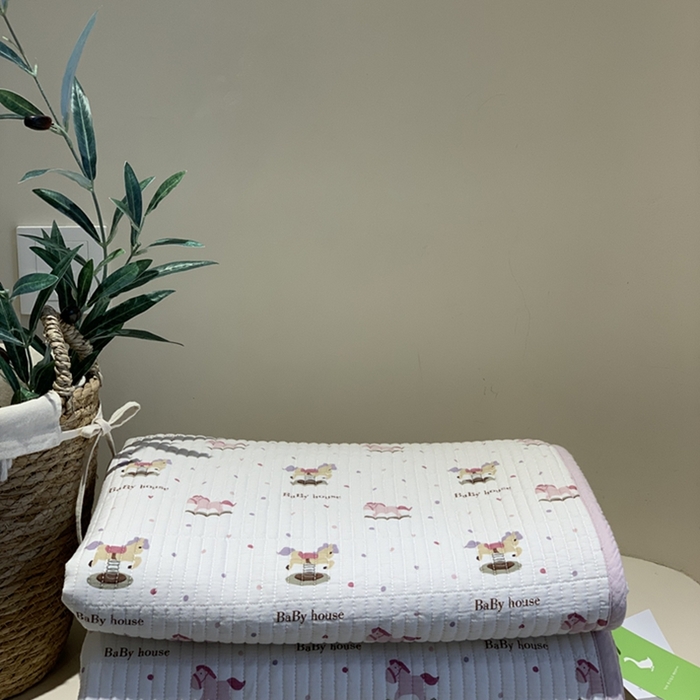 91家纺网 家纺一手货源 找家纺 汇庭 2025新款亲肤舒适全棉纯棉床盖三件套 奇奇小马