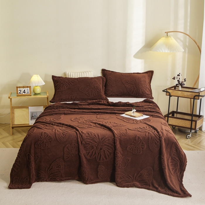 91家纺网 家纺一手货源 找家纺 （总）栩裕纺织 2024新款蝴蝶提花卷边款多功能毛毯