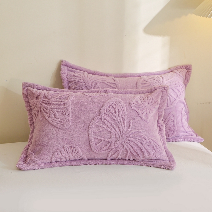 91家纺网 家纺一手货源 找家纺 栩裕纺织 2024新款蝴蝶提花卷边款多功能毛毯 莫奈紫-卷边款