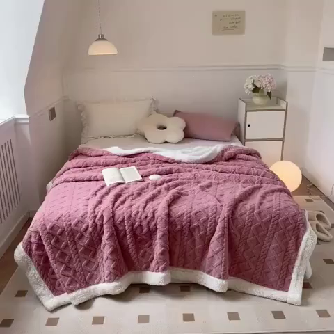 91家纺网 家纺一手货源 找家纺 栩裕纺织2025新款塔夫绒&羊羔绒毛毯家用毯子 塔夫绒-豆沙粉