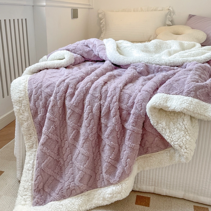 91家纺网 家纺一手货源 找家纺 栩裕纺织2025新款塔夫绒&羊羔绒毛毯家用毯子 塔夫绒-豆沙紫