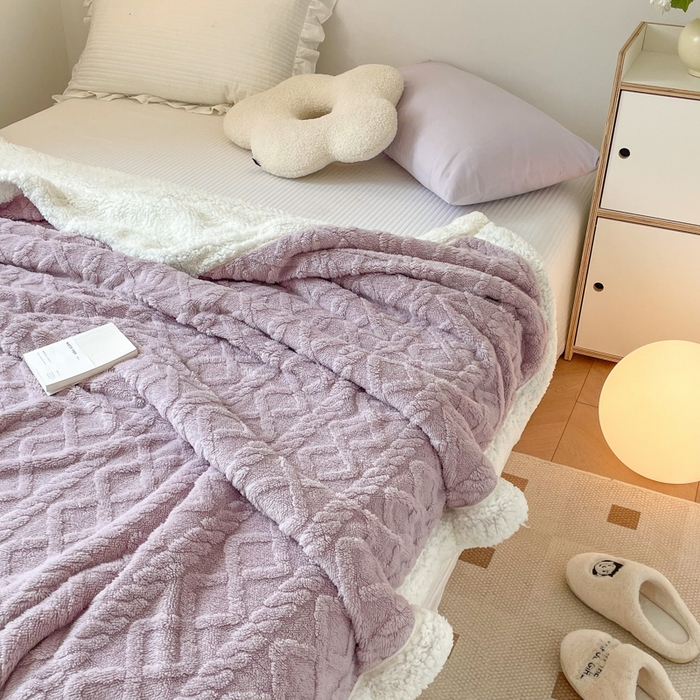 91家纺网 家纺一手货源 找家纺 栩裕纺织2025新款塔夫绒&羊羔绒毛毯家用毯子 塔夫绒-豆沙紫