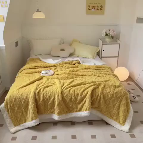 91家纺网 家纺一手货源 找家纺 栩裕纺织2025新款塔夫绒&羊羔绒毛毯家用毯子 塔夫绒-黄