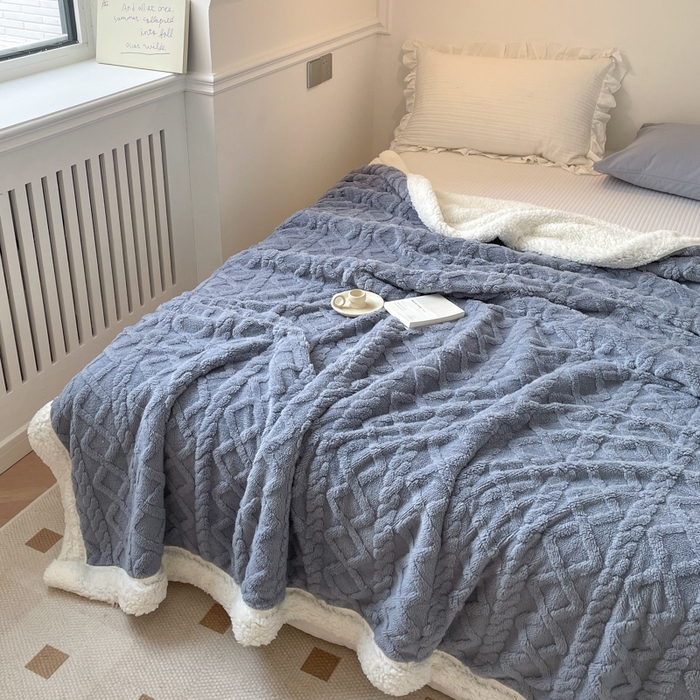 91家纺网 家纺一手货源 找家纺 栩裕纺织2025新款塔夫绒&羊羔绒毛毯家用毯子 塔夫绒-星空蓝