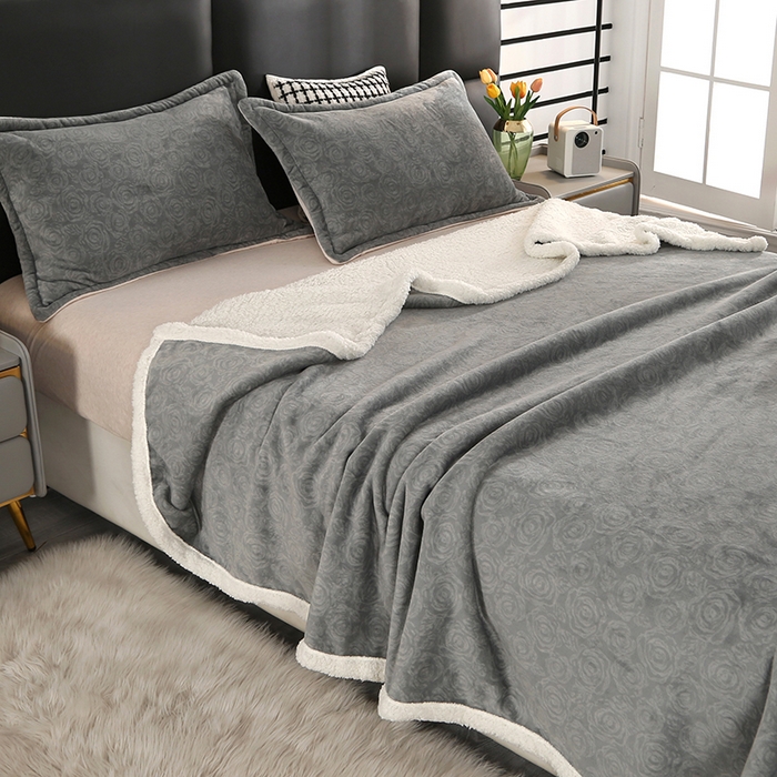 91家纺网 家纺一手货源 找家纺 （总）栩裕纺织 2025新款富贵绒羊羔绒多功能毛毯盖毯