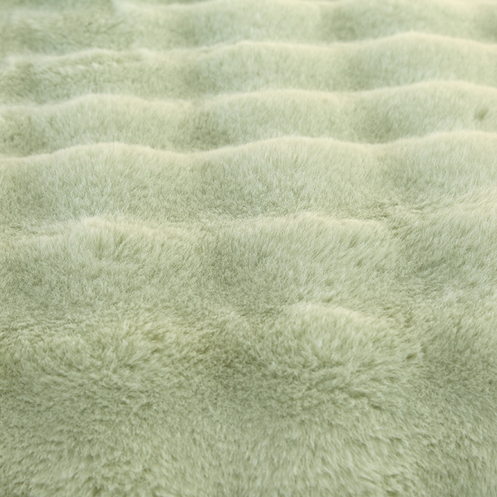 91家纺网 家纺一手货源 找家纺 栩裕纺织 2025新款纯色托斯卡纳兔毛大泡泡绒毛毯 清新绿