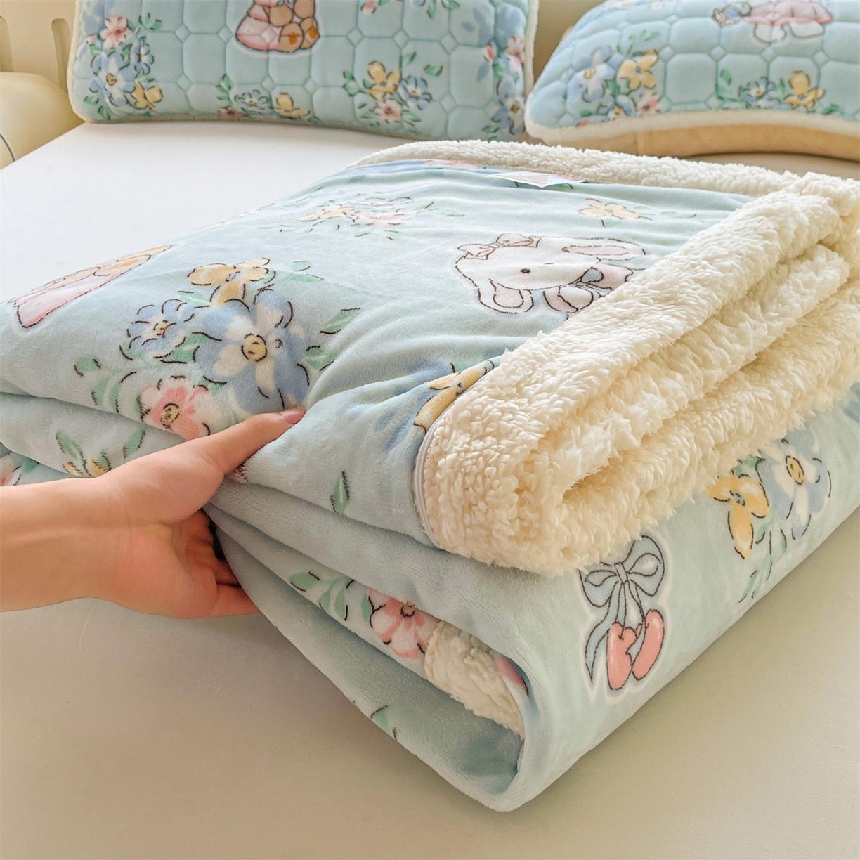 91家纺网 家纺一手货源 找家纺 （总）雯豆家纺 2025新款双面暖绒多功能被套毯盖毯毯子