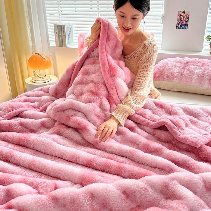 91家纺网 家纺一手货源 找家纺 （总）栩裕纺织 2025新款双面波斯绒罗马柱毛毯