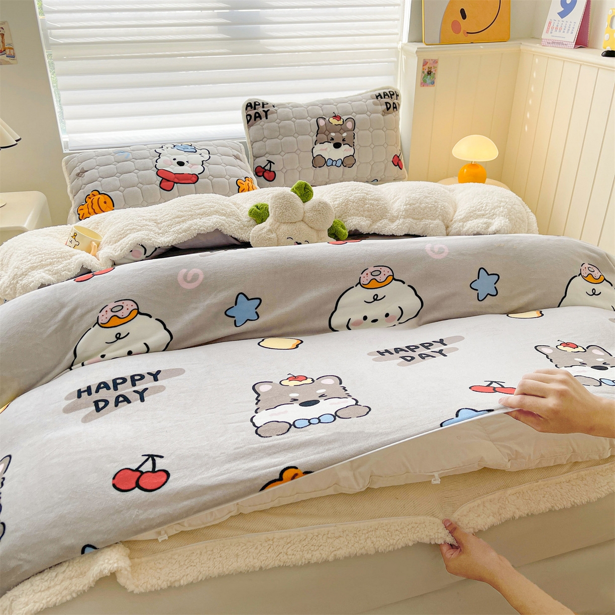 91家纺网 家纺一手货源 找家纺 雯豆家纺 2025新款双面暖绒多功能被套毯盖毯毯子 假日小狗