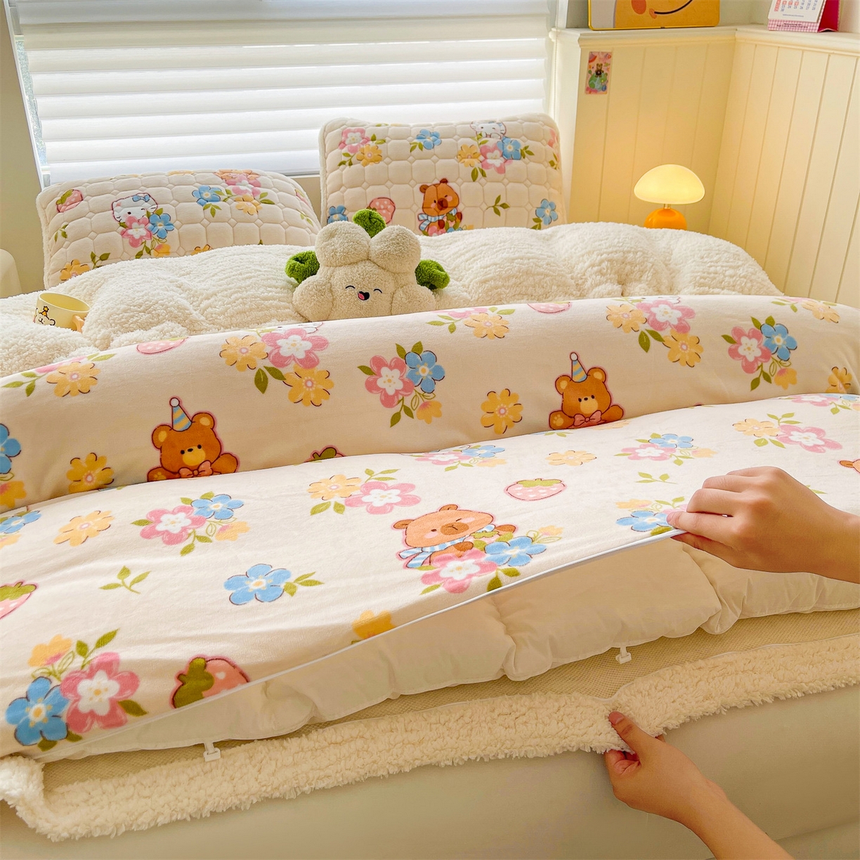 91家纺网 家纺一手货源 找家纺 雯豆家纺 2025新款双面暖绒多功能被套毯盖毯毯子 彩色萌宠