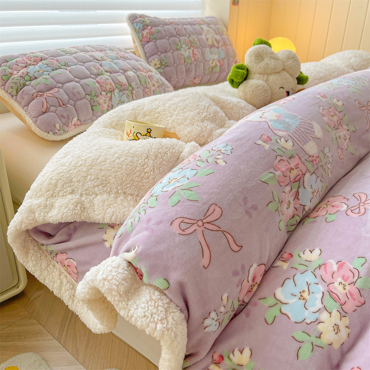 91家纺网 家纺一手货源 找家纺 雯豆家纺 2025新款双面暖绒多功能被套毯盖毯毯子 花花仙子