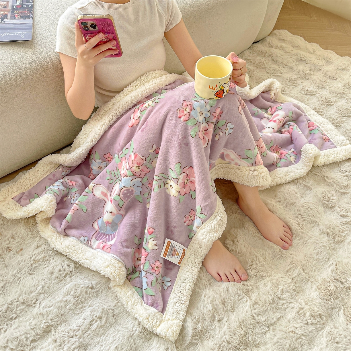 91家纺网 家纺一手货源 找家纺 雯豆家纺 2025新款双面暖绒多功能被套毯盖毯毯子 花花仙子