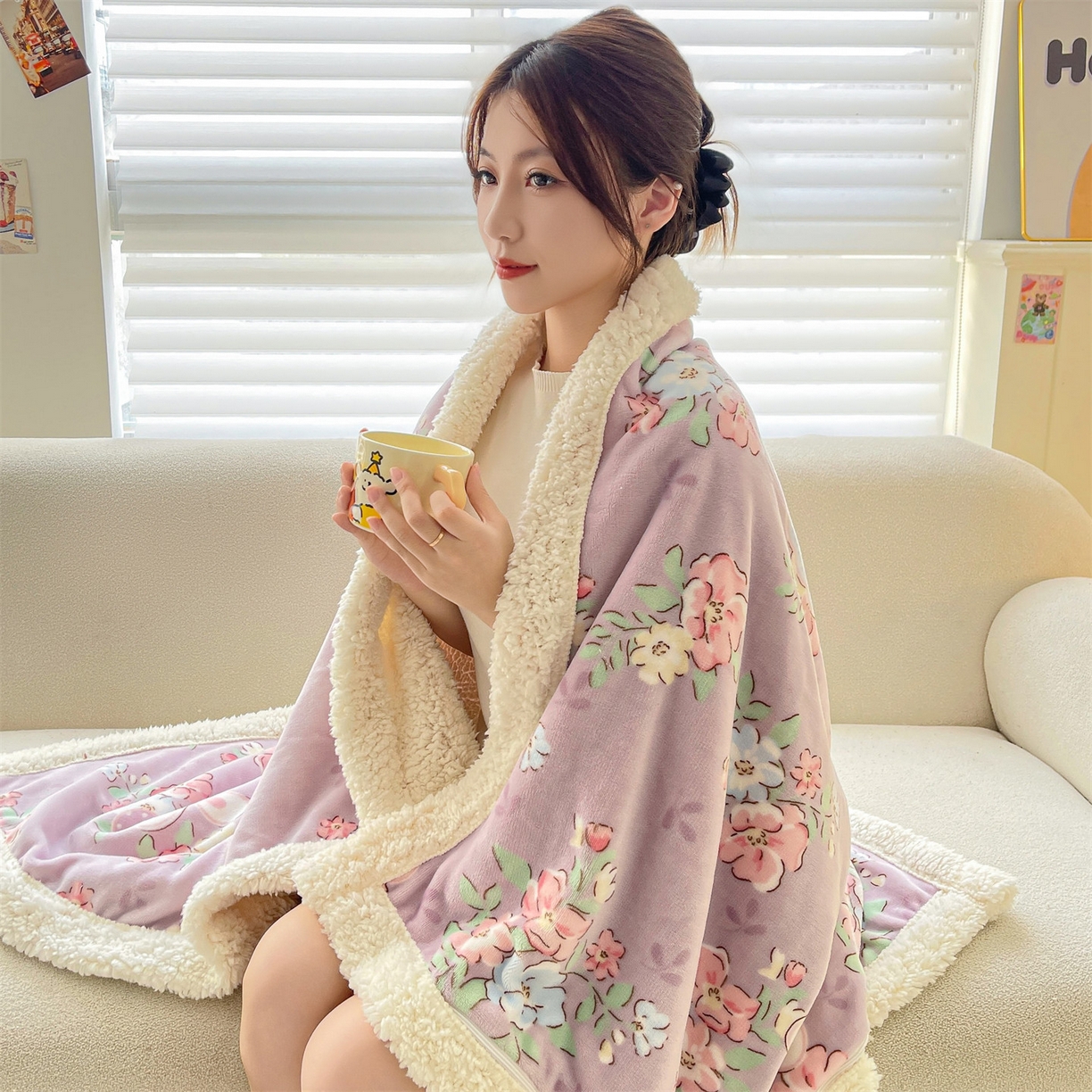 91家纺网 家纺一手货源 找家纺 雯豆家纺 2025新款双面暖绒多功能被套毯盖毯毯子 花花仙子