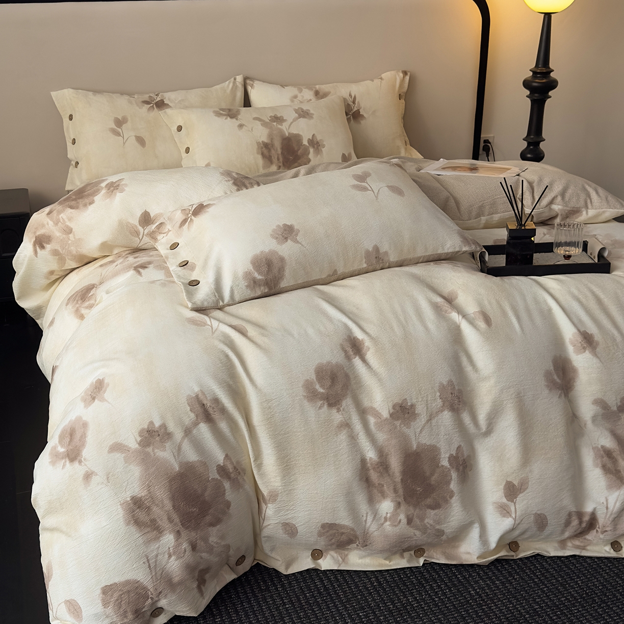 91家纺网 家纺一手货源 找家纺 （总）禧多家纺 2025新款提花原柔麻四件套纽扣款