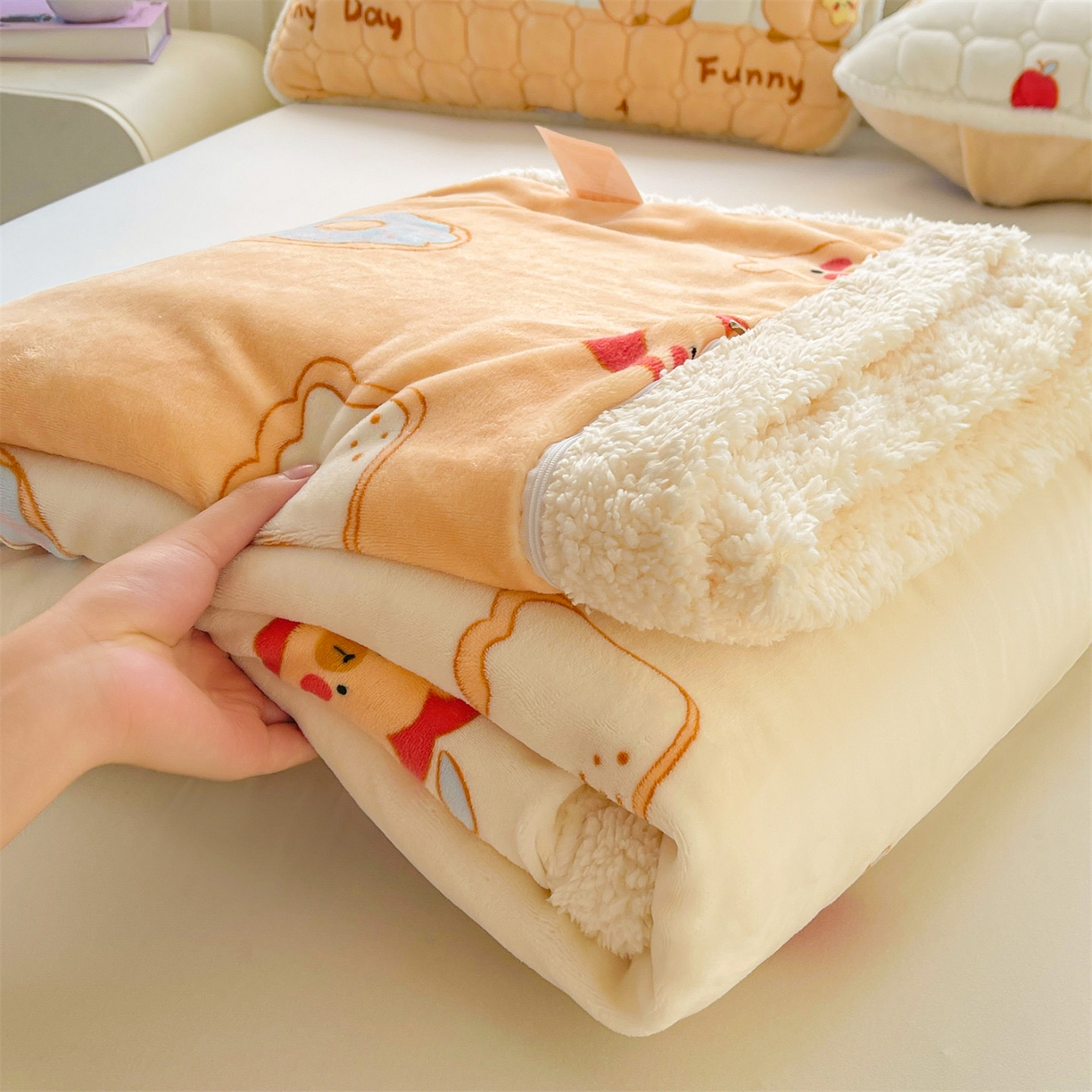 91家纺网 家纺一手货源 找家纺 雯豆家纺 2025新款双面暖绒多功能被套毯盖毯毯子 欢乐聚会