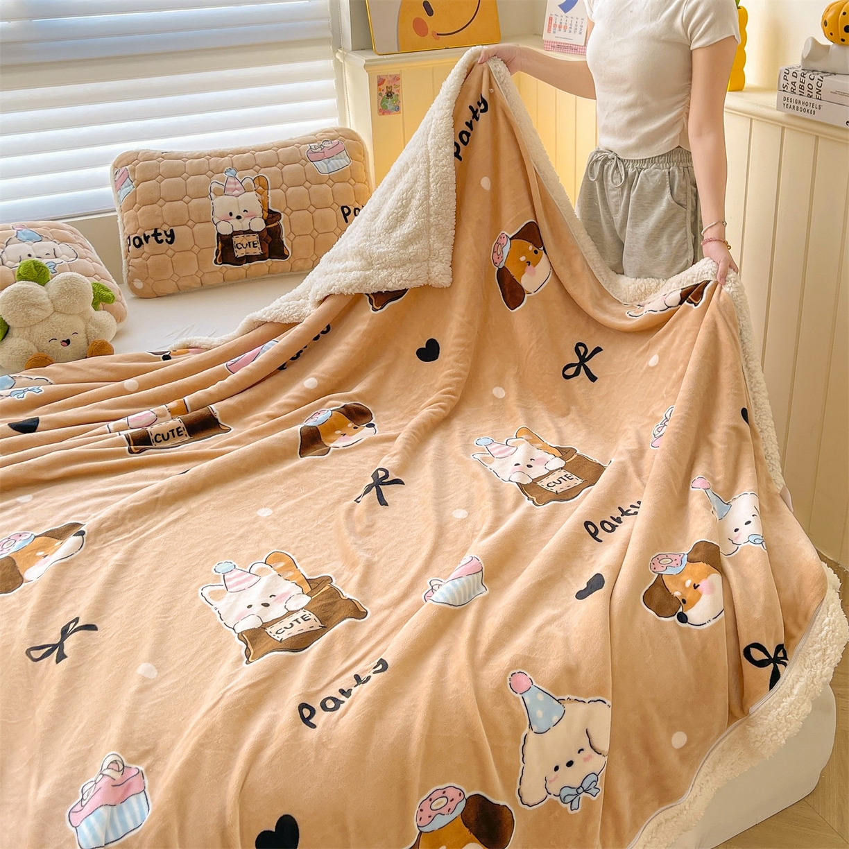 91家纺网 家纺一手货源 找家纺 雯豆家纺 2025新款双面暖绒多功能被套毯盖毯毯子 狂欢派对