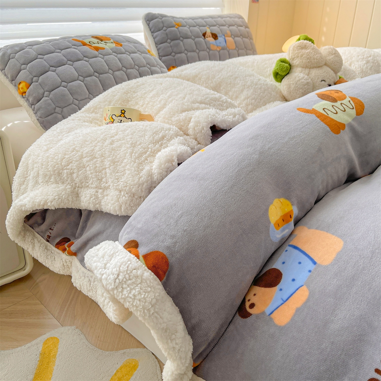 91家纺网 家纺一手货源 找家纺 雯豆家纺 2025新款双面暖绒多功能被套毯盖毯毯子 腊肠狗