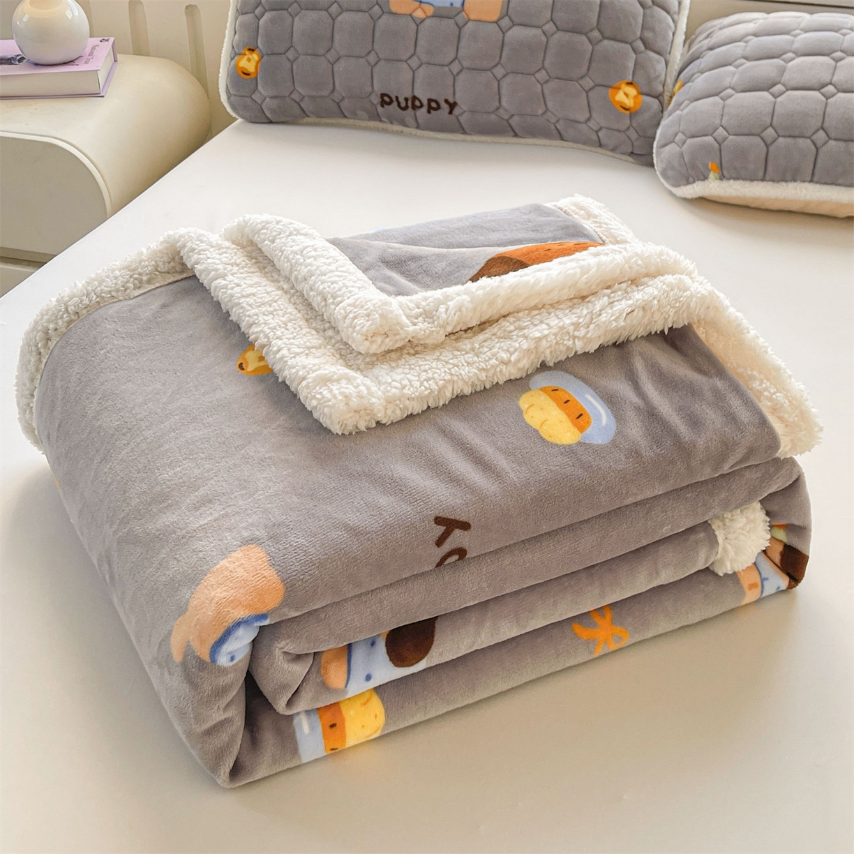 91家纺网 家纺一手货源 找家纺 雯豆家纺 2025新款双面暖绒多功能被套毯盖毯毯子 腊肠狗