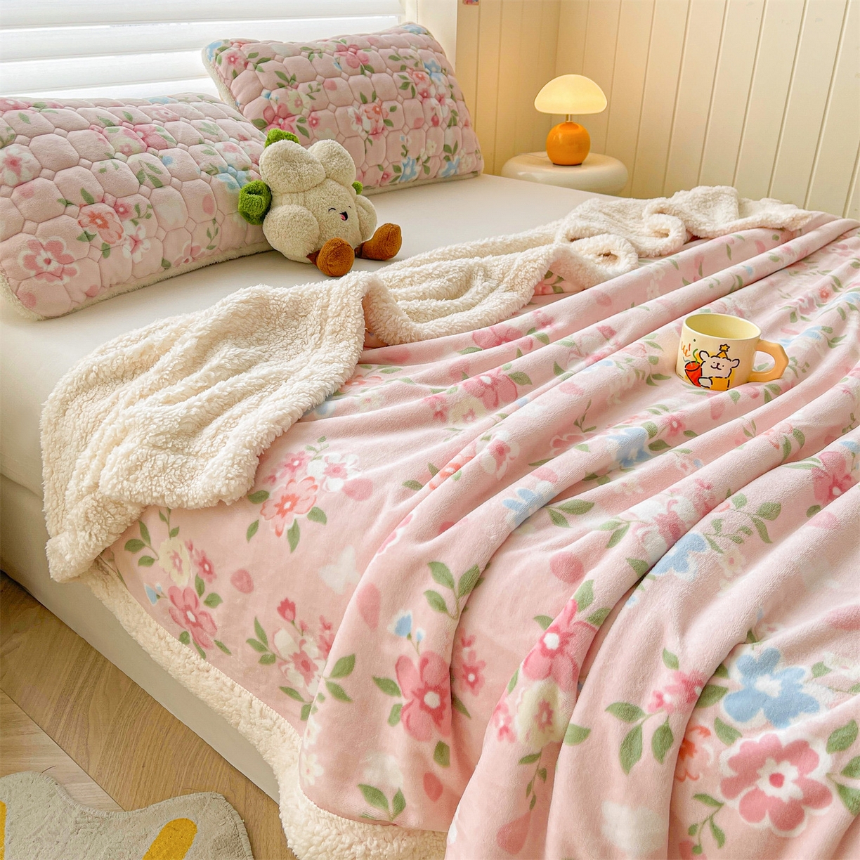 91家纺网 家纺一手货源 找家纺 雯豆家纺 2025新款双面暖绒多功能被套毯盖毯毯子 莱茵