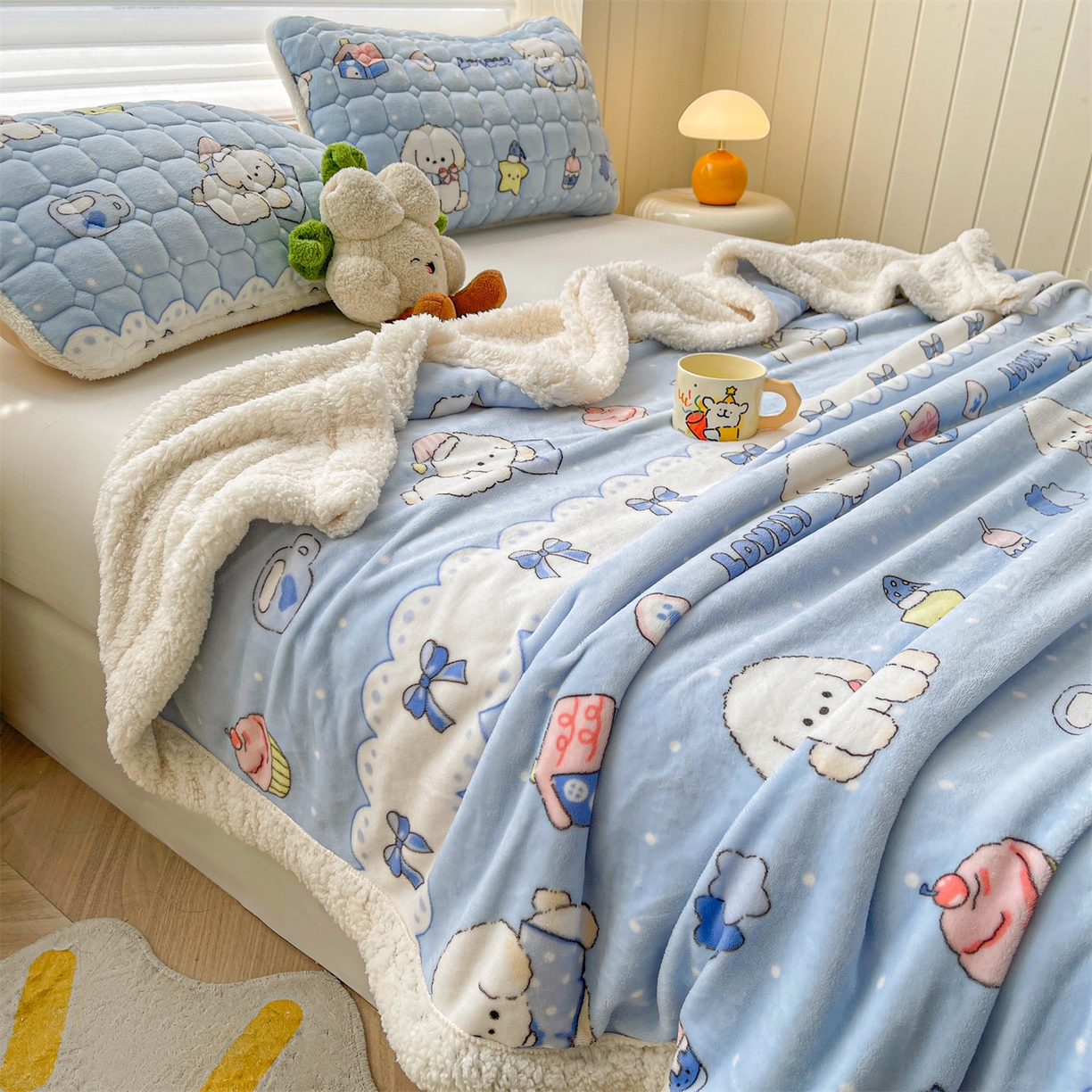 91家纺网 家纺一手货源 找家纺 雯豆家纺 2025新款双面暖绒多功能被套毯盖毯毯子 奶蓝小狗