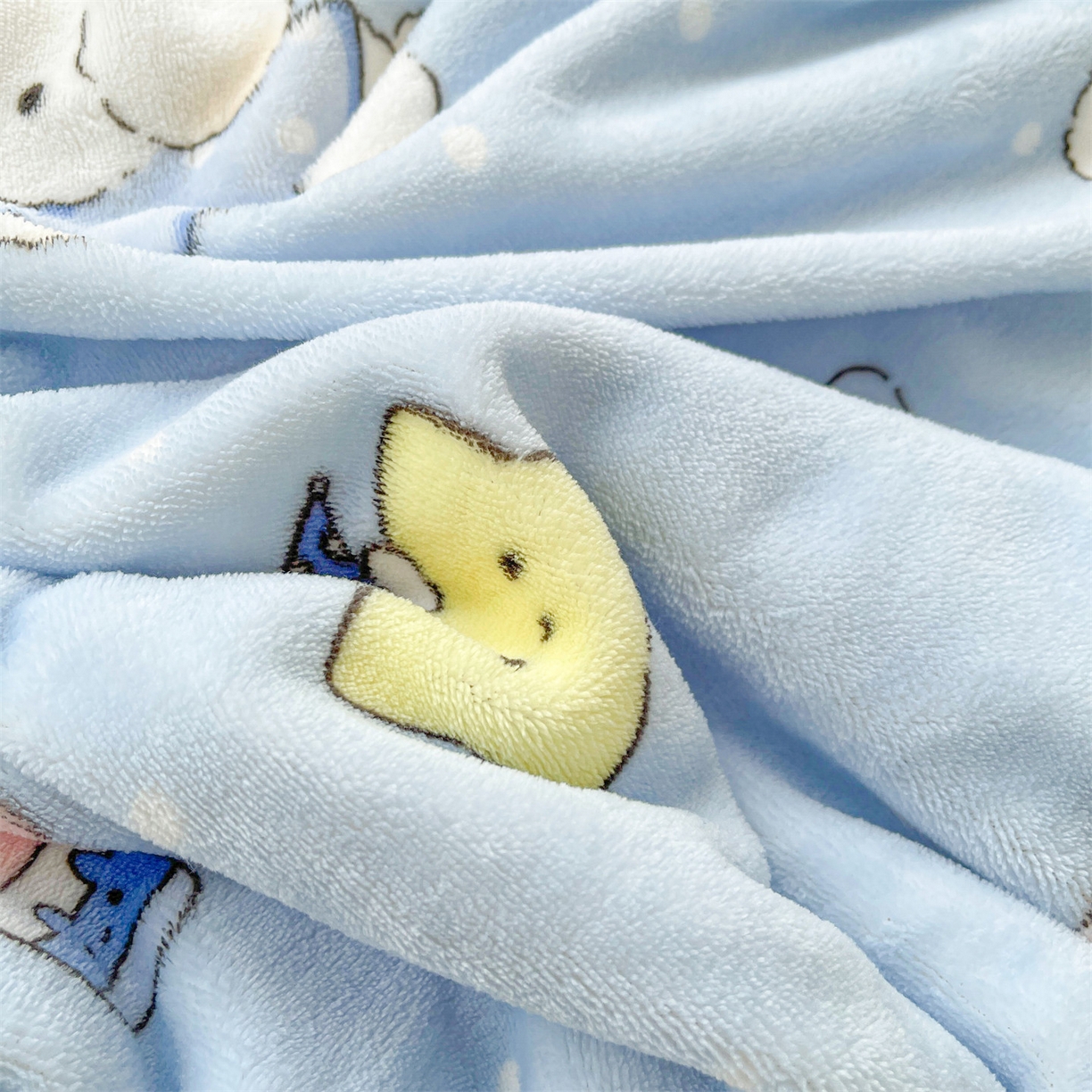 91家纺网 家纺一手货源 找家纺 雯豆家纺 2025新款双面暖绒多功能被套毯盖毯毯子 奶蓝小狗