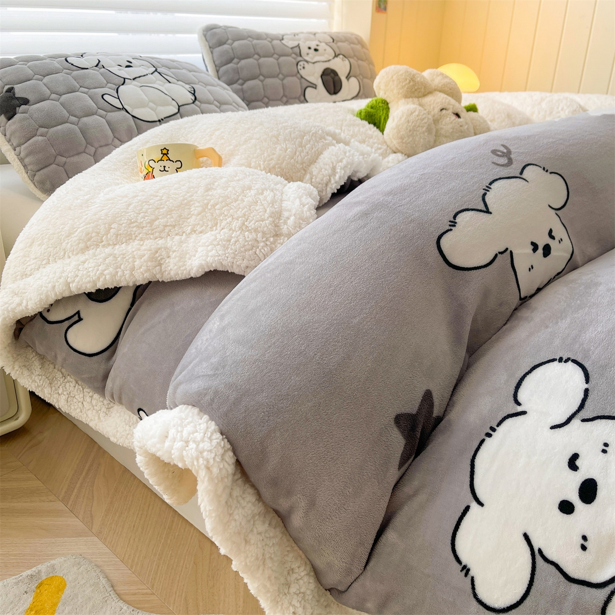 91家纺网 家纺一手货源 找家纺 雯豆家纺 2025新款双面暖绒多功能被套毯盖毯毯子 皮皮狗