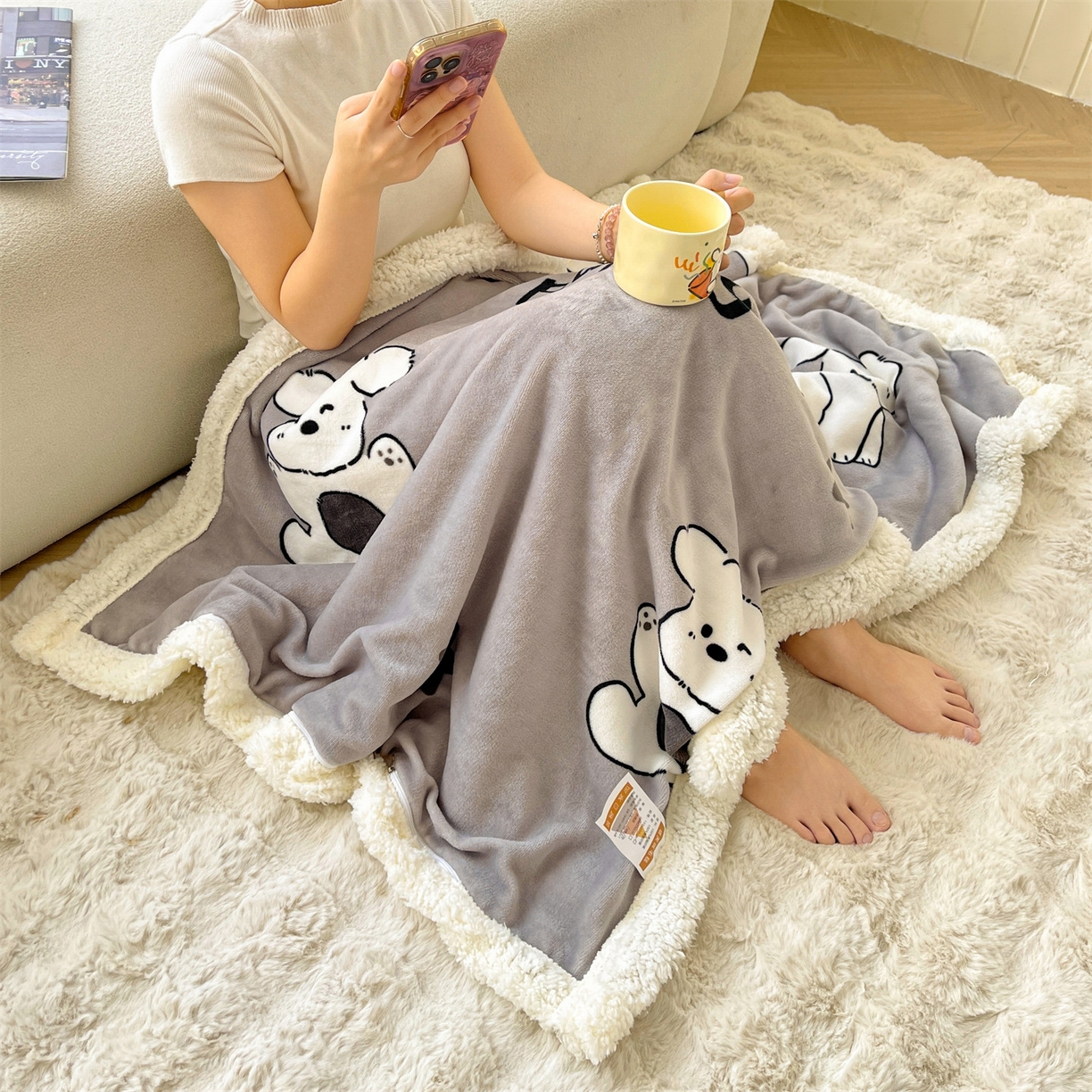 91家纺网 家纺一手货源 找家纺 雯豆家纺 2025新款双面暖绒多功能被套毯盖毯毯子 皮皮狗