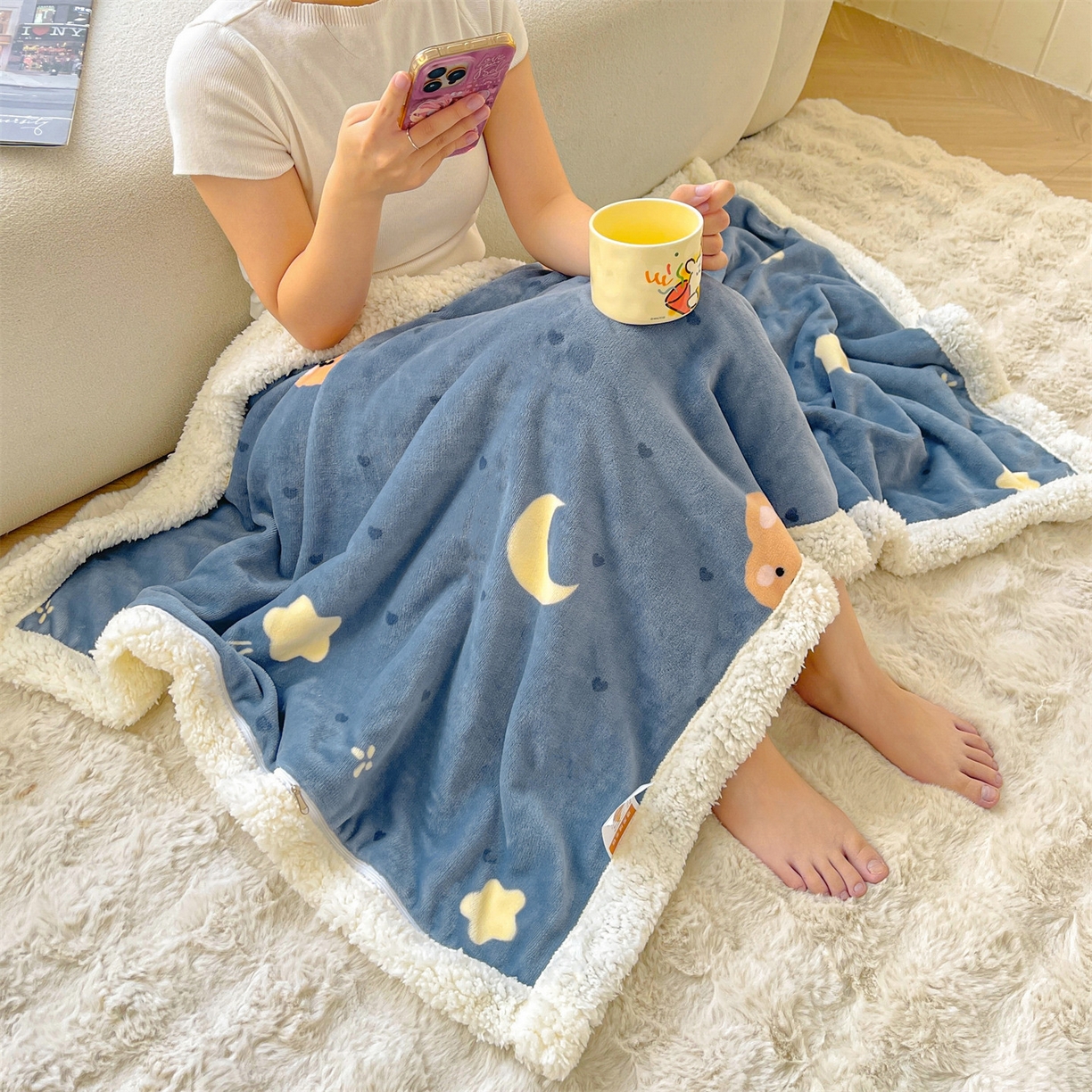 91家纺网 家纺一手货源 找家纺 雯豆家纺 2025新款双面暖绒多功能被套毯盖毯毯子 太空小熊