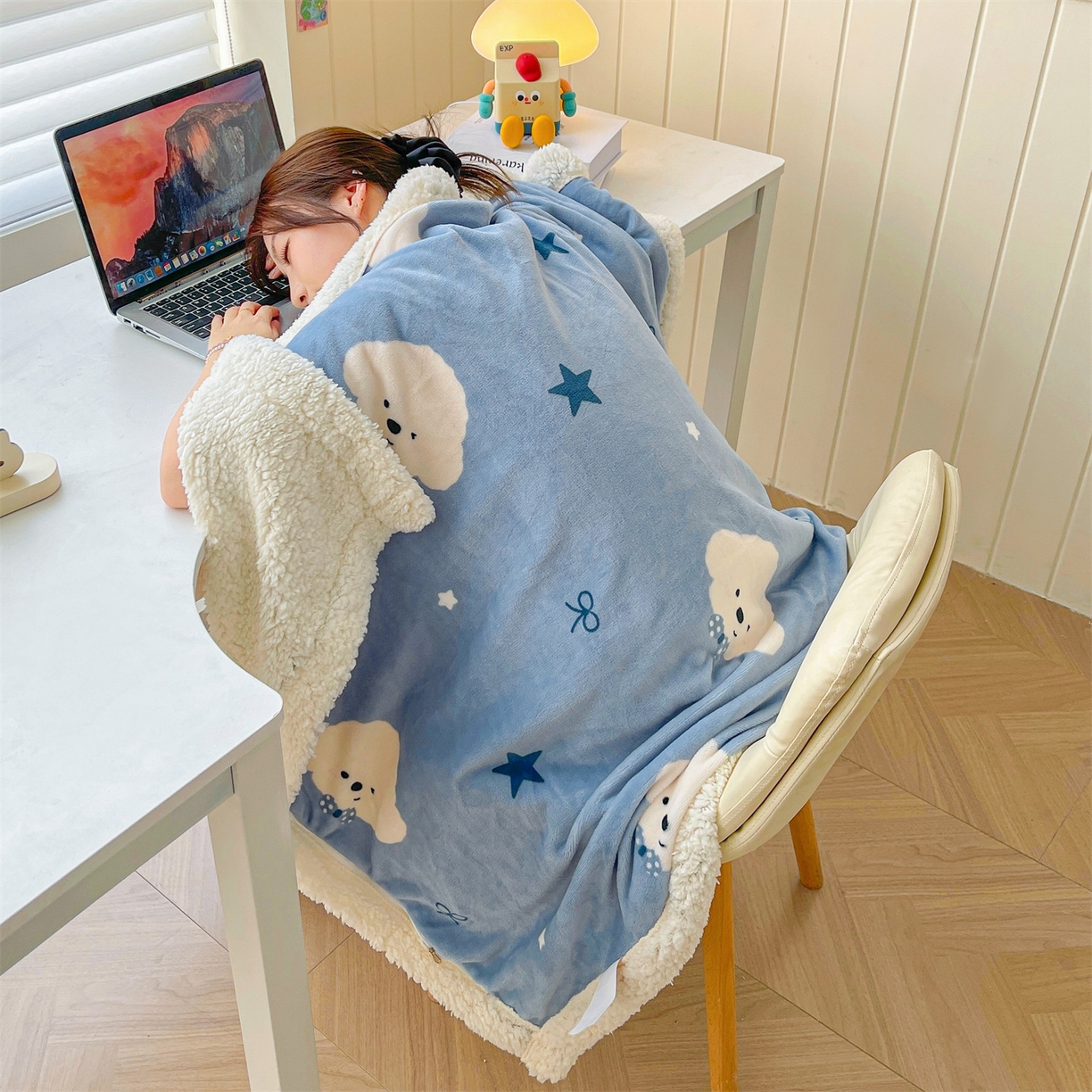 91家纺网 家纺一手货源 找家纺 雯豆家纺 2025新款双面暖绒多功能被套毯盖毯毯子 星空小狗