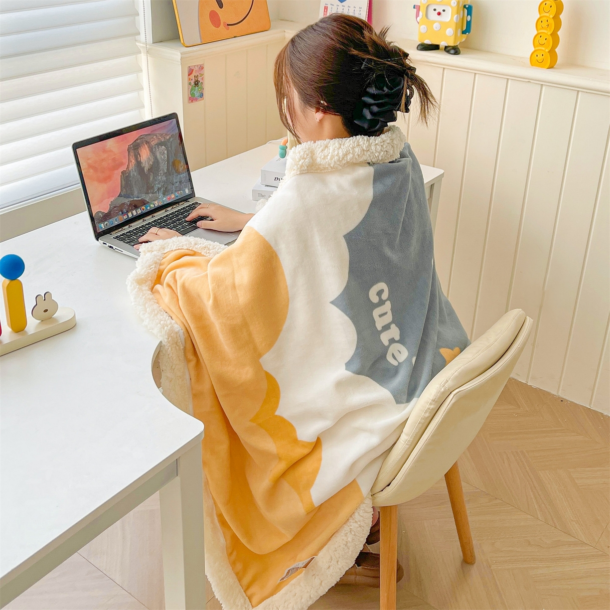 91家纺网 家纺一手货源 找家纺 雯豆家纺 2025新款双面暖绒多功能被套毯盖毯毯子 筑梦星空