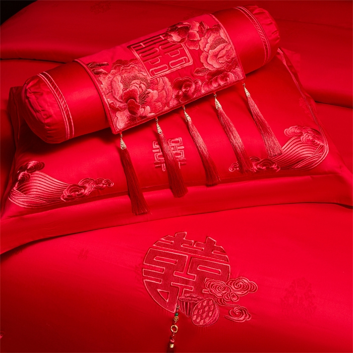 91家纺网 家纺一手货源 找家纺 宏羽纺家纺 2025新款高支高密全棉提花新中式婚庆多件套 高支高密榴连忘返-红