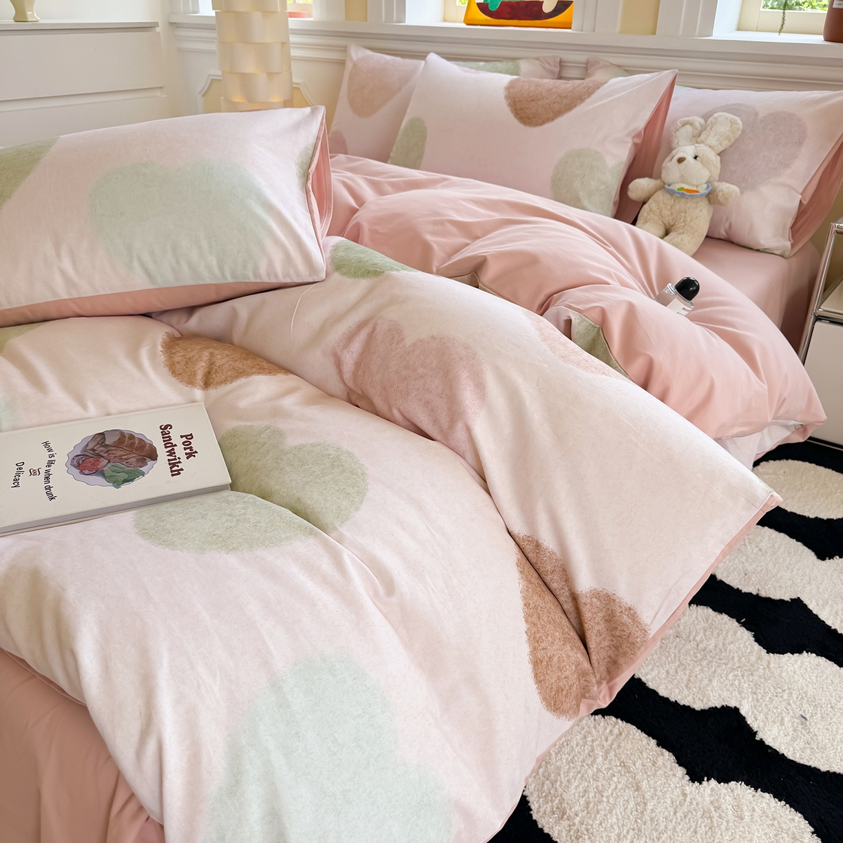 91家纺网 家纺一手货源 找家纺 千朵 2025新款全棉磨毛印花四件套 爱你