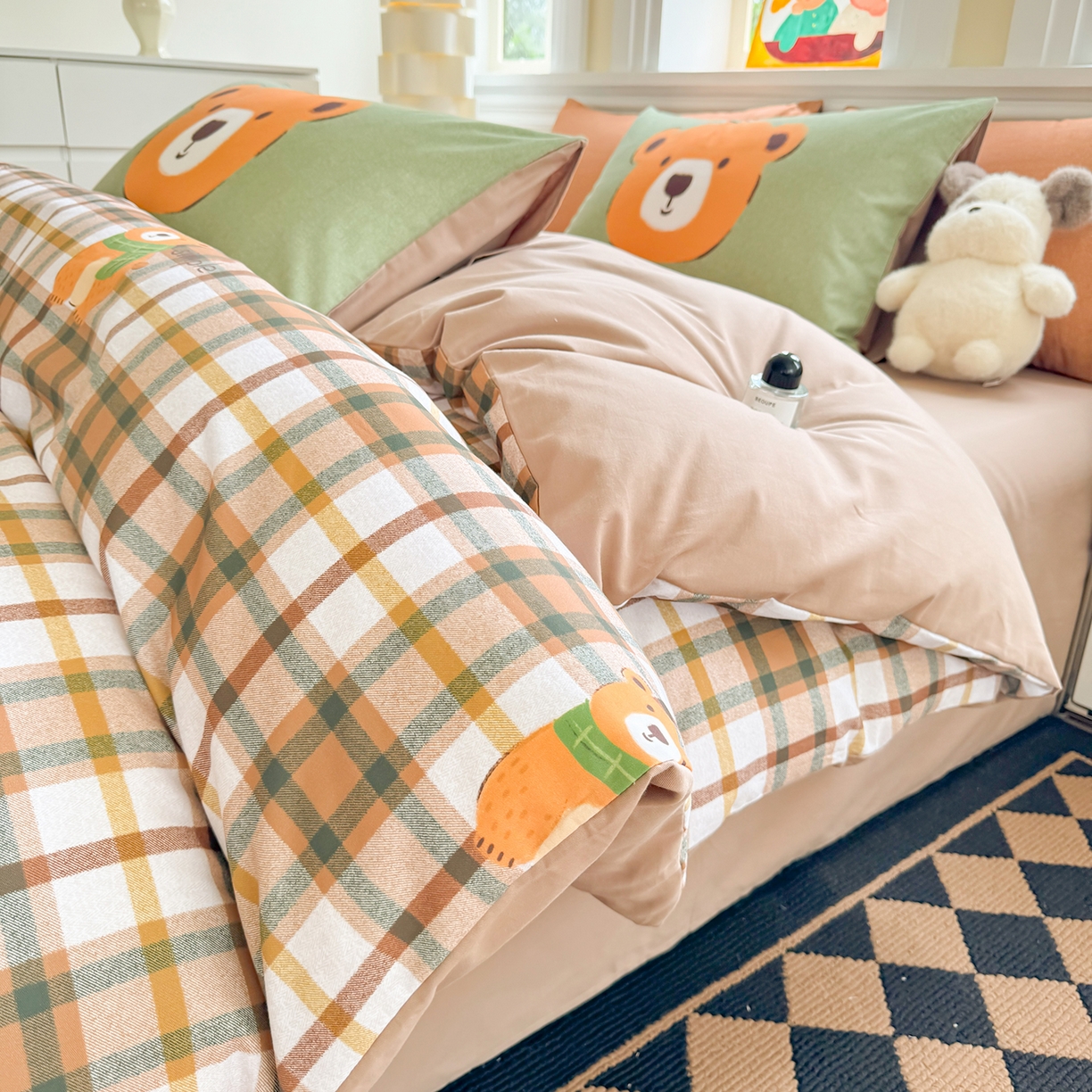 91家纺网 家纺一手货源 找家纺 千朵 2025新款全棉磨毛印花四件套 憨憨熊