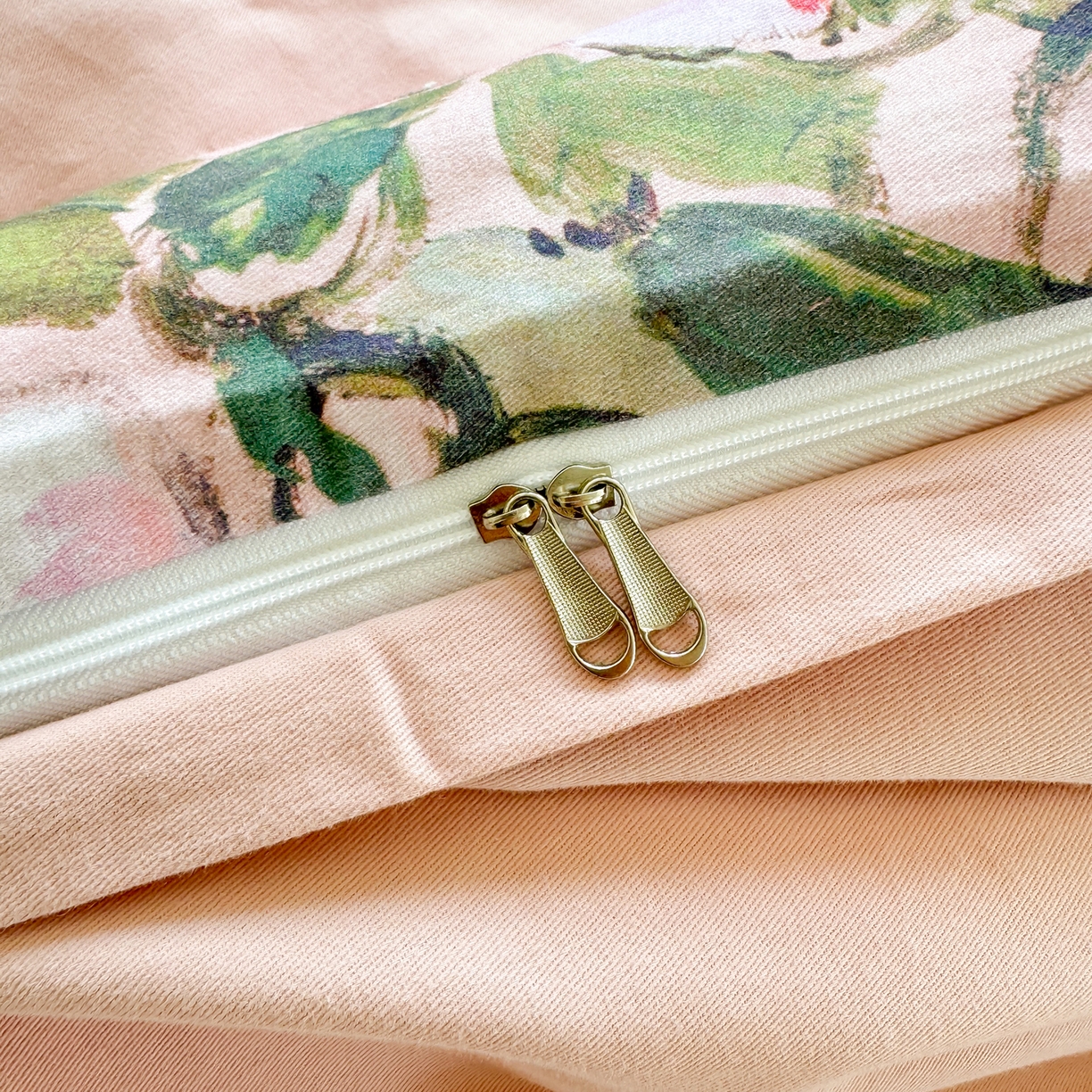 91家纺网 家纺一手货源 找家纺 千朵 2025新款全棉磨毛印花四件套 兰朵