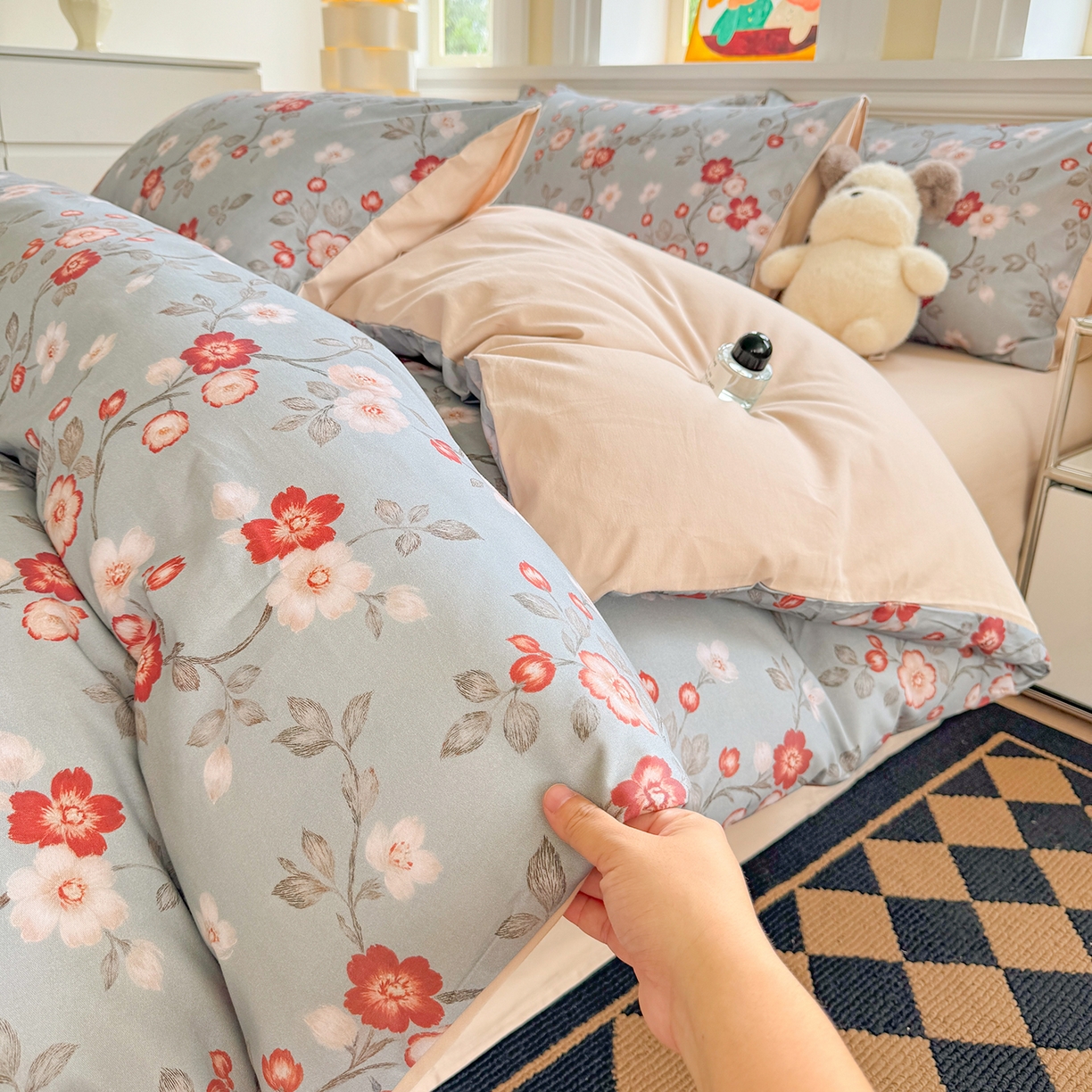 91家纺网 家纺一手货源 找家纺 千朵 2025新款全棉磨毛印花四件套 兰茵