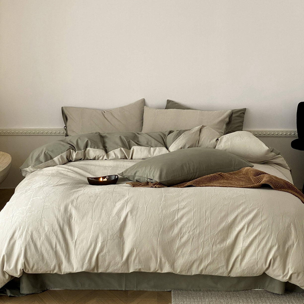 91家纺网 家纺一手货源 找家纺 玉宇阁家居 2025秋冬新品60s色织全棉磨毛大提花四件套-绑带款 绑带款-青白玉