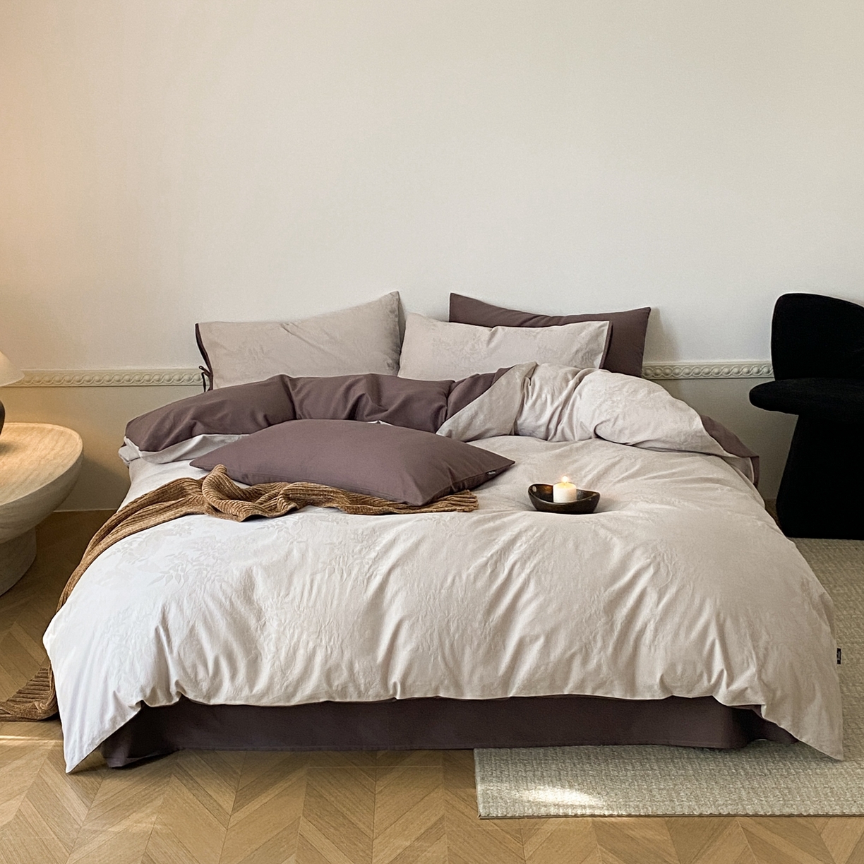 91家纺网 家纺一手货源 找家纺 玉宇阁家居 2025秋冬新品60s色织全棉磨毛大提花四件套-绑带款 绑带款-雾霭绛紫