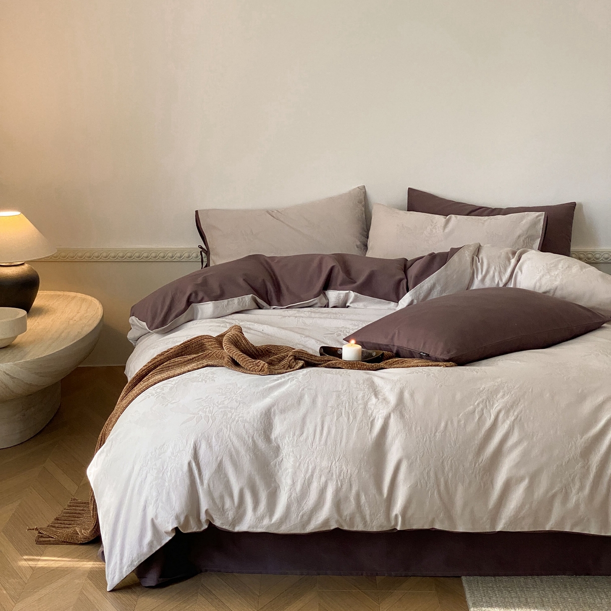 91家纺网 家纺一手货源 找家纺 玉宇阁家居 2025秋冬新品60s色织全棉磨毛大提花四件套-绑带款 绑带款-雾霭绛紫