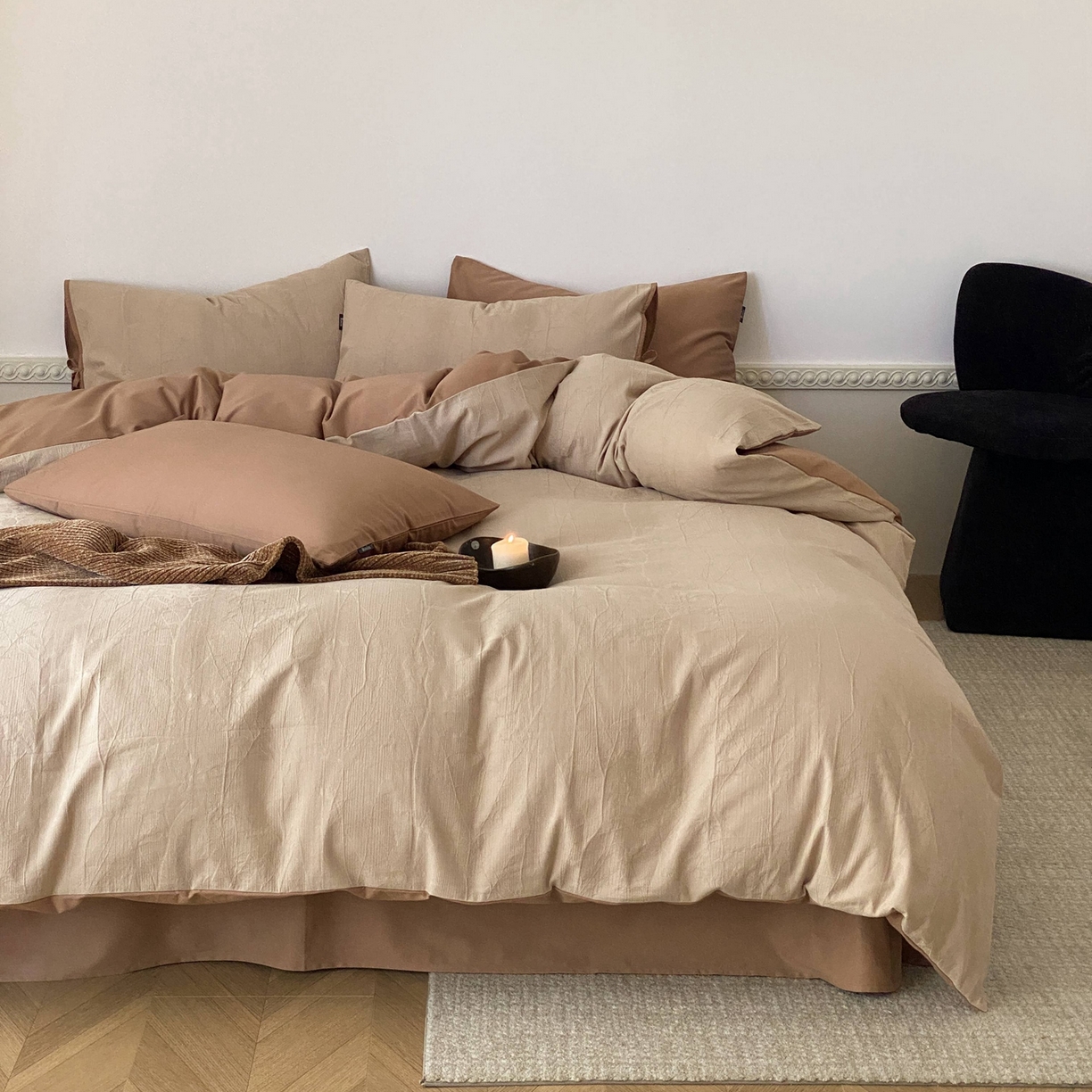 91家纺网 家纺一手货源 找家纺 玉宇阁家居 2025秋冬新品60s色织全棉磨毛大提花四件套-绑带款 绑带款-缃叶棕