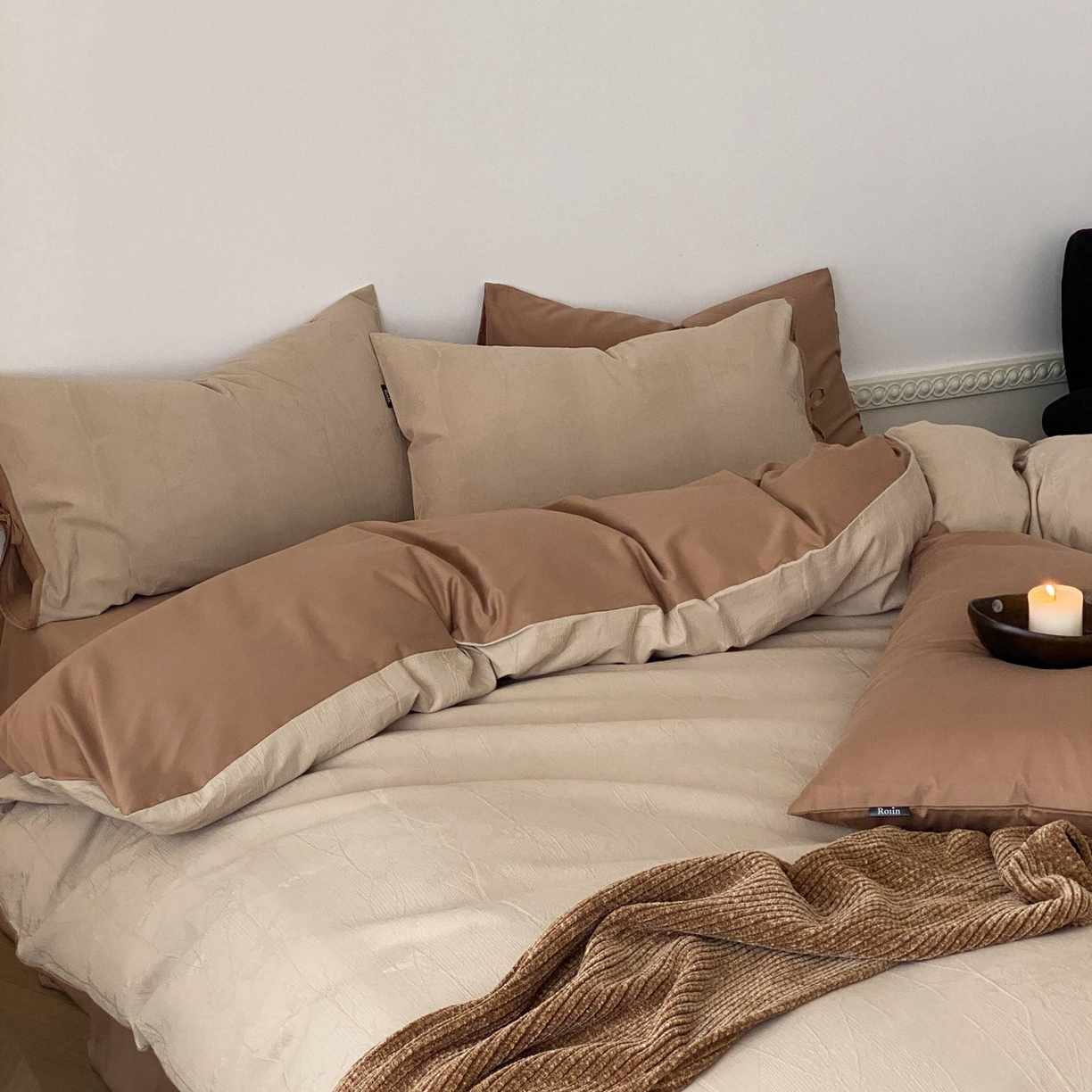 91家纺网 家纺一手货源 找家纺 玉宇阁家居 2025秋冬新品60s色织全棉磨毛大提花四件套-绑带款 绑带款-缃叶棕