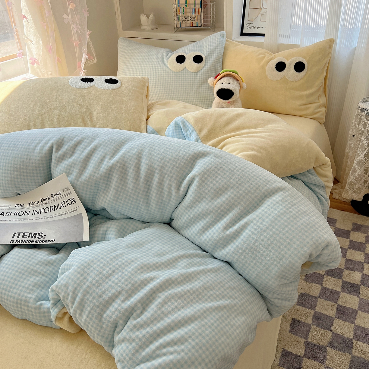 91家纺网 家纺一手货源 找家纺 （总）桃子家居 2025新款A类ins加厚毛巾绣大眼萌混搭撞色奶油格子牛奶绒系列四件套