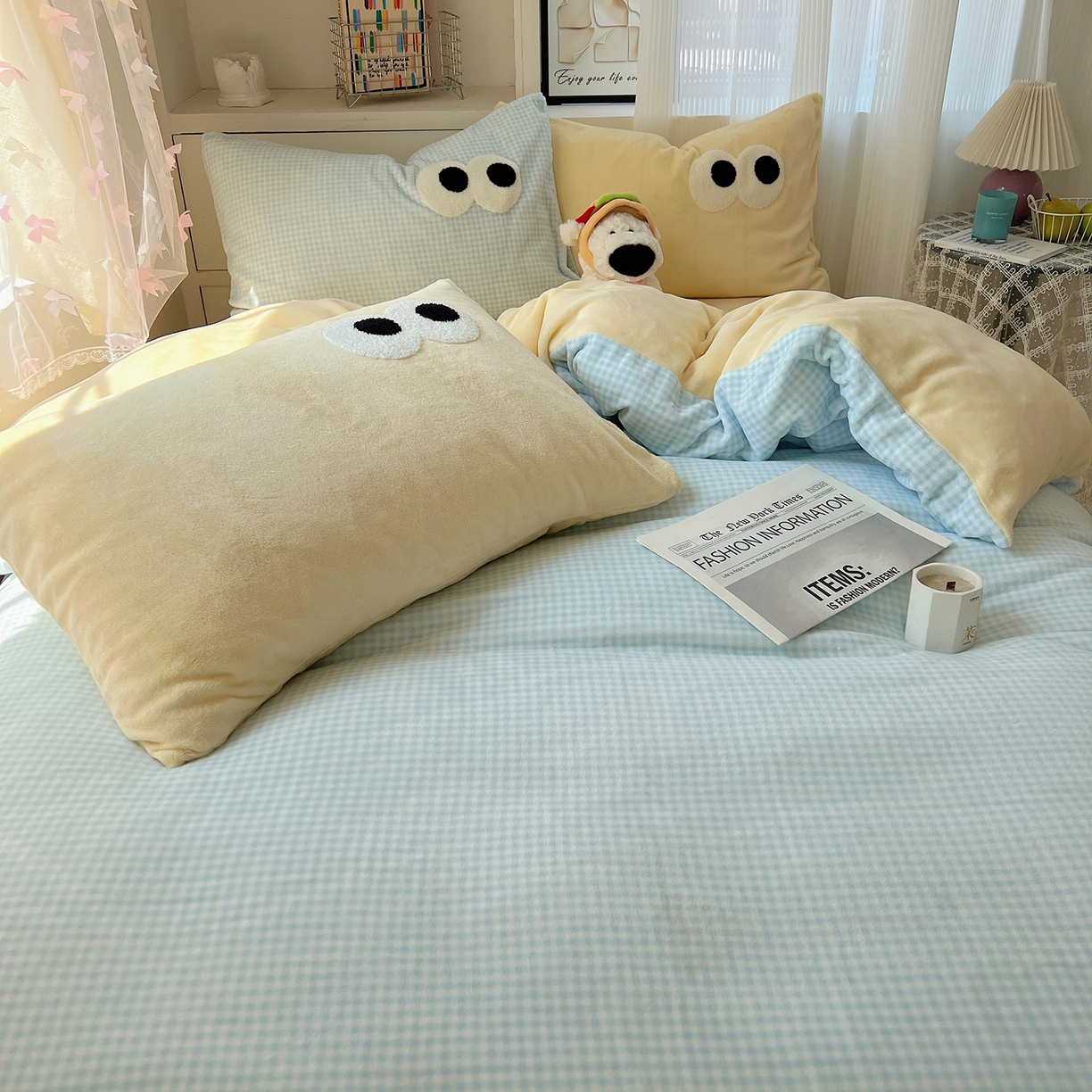 91家纺网 家纺一手货源 找家纺 （总）桃子家居 2025新款A类ins加厚毛巾绣大眼萌混搭撞色奶油格子牛奶绒系列四件套