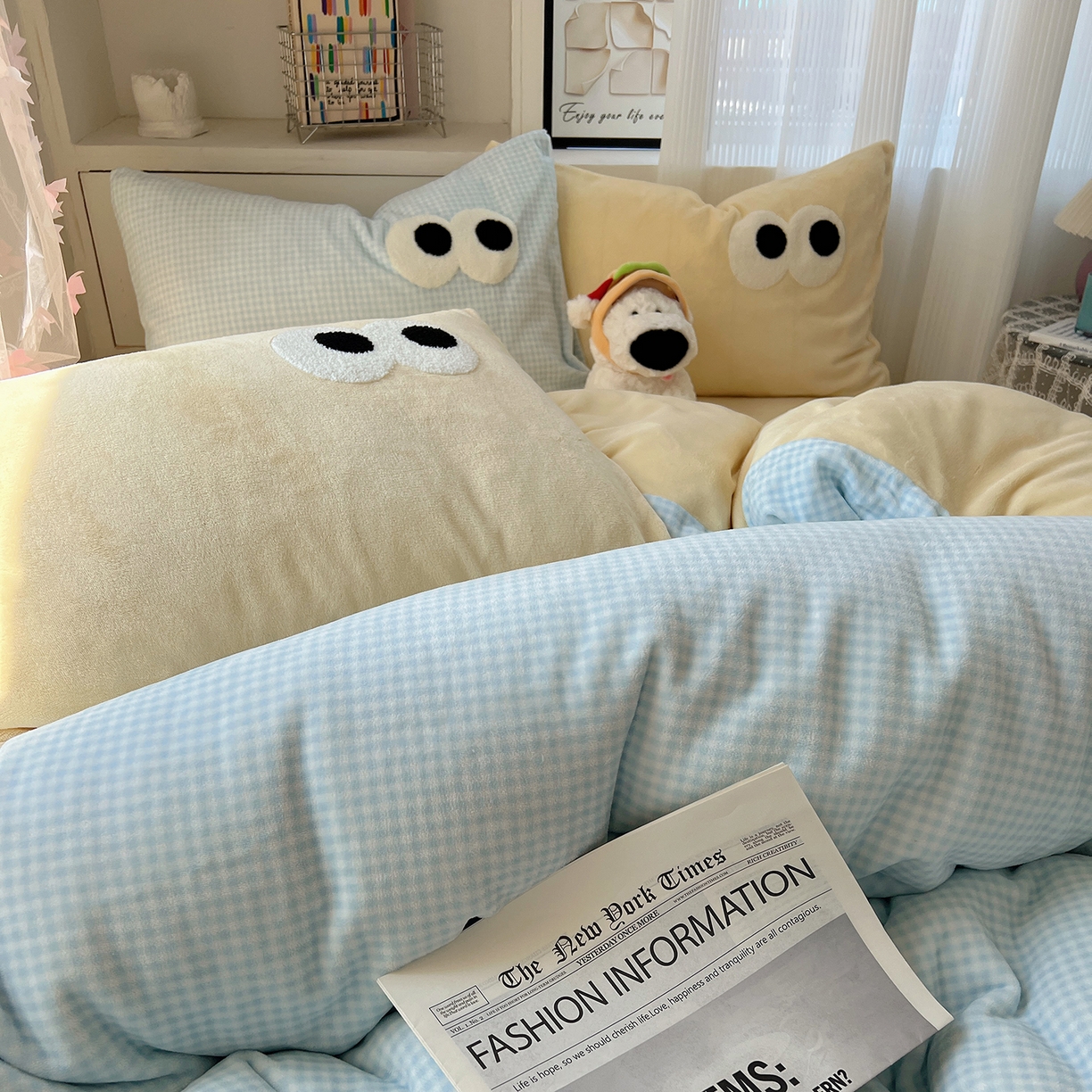 91家纺网 家纺一手货源 找家纺 （总）桃子家居 2025新款A类ins加厚毛巾绣大眼萌混搭撞色奶油格子牛奶绒系列四件套