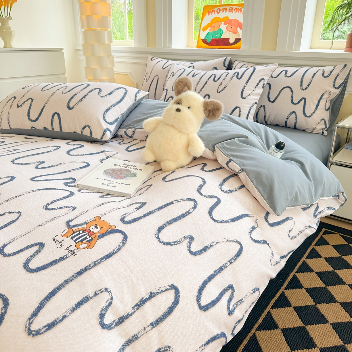 91家纺网 家纺一手货源 找家纺 千朵 2025新款全棉磨毛印花四件套 幸运熊蓝