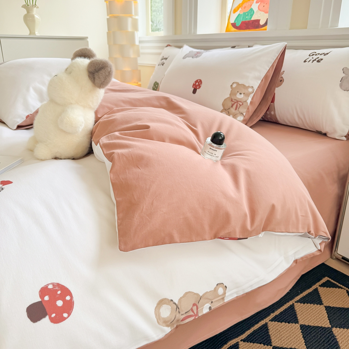 91家纺网 家纺一手货源 找家纺 千朵 2025新款全棉磨毛印花四件套 一鹿有你