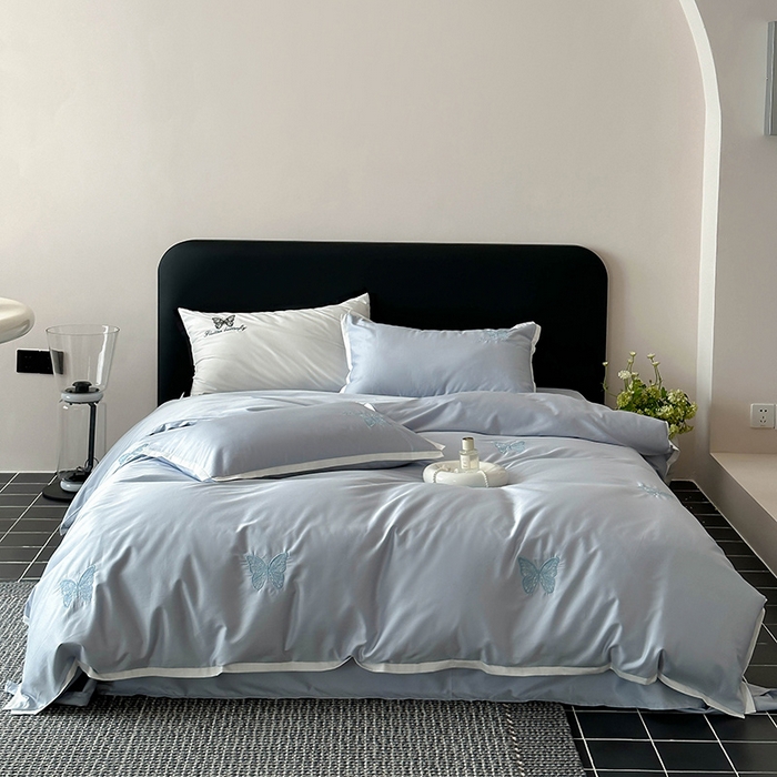 91家纺网 家纺一手货源 找家纺 简纯主义 2025秋冬新款A类100支全棉贡缎长绒棉蕾丝绣花四件套-琉璃蝴蝶 琉璃蝴蝶蓝