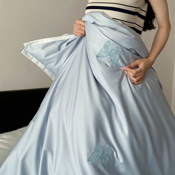 91家纺网 家纺一手货源 找家纺 简纯主义 2025秋冬新款A类100支全棉贡缎长绒棉蕾丝绣花四件套-琉璃蝴蝶 琉璃蝴蝶蓝