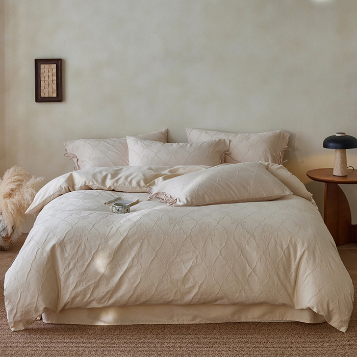 91家纺网 家纺一手货源 找家纺 （总）简纯主义 2025新款浮雕提花全棉磨毛四件套